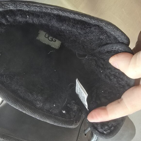 Ugg Waterproof , Grey - size 13. Unworn / leatherpainted. - Picture 7 of 10